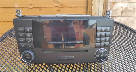 MERCEDES BENZ HEAD Unit C Class Combi W203 C200 CDI CD Radio MF2730 26