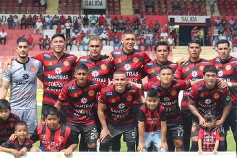 Las Serpientes Contra El Gigante Del Sur Guatefutbol