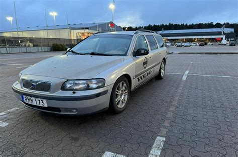 Volvo V70 A Traktor Säljes I Västerås Block Såld Eller Borttagen