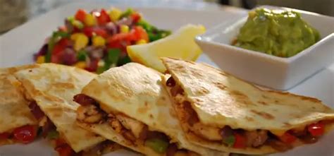 Applebee's Chicken Quesadilla Recipe - 2025