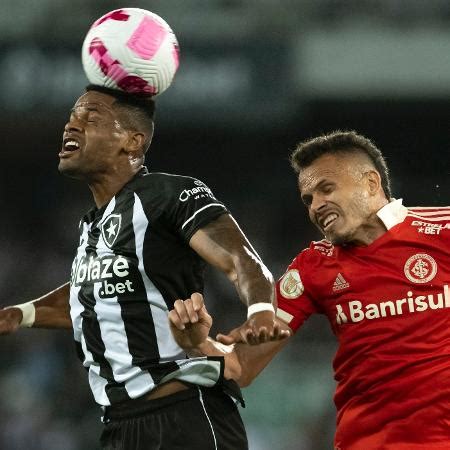 Botafogo x Inter onde vai passar e qual horário do jogo do Brasileiro