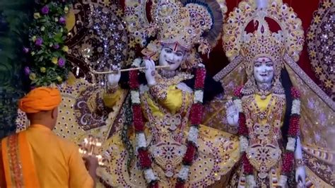 Mathura Decked Up for Janmashtami, Celebrations in Full Swing | WATCH ...