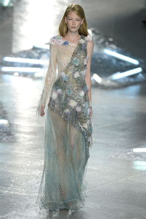 Fairytale Fashion on the Runway - Fairytale Inspiration on the Runway