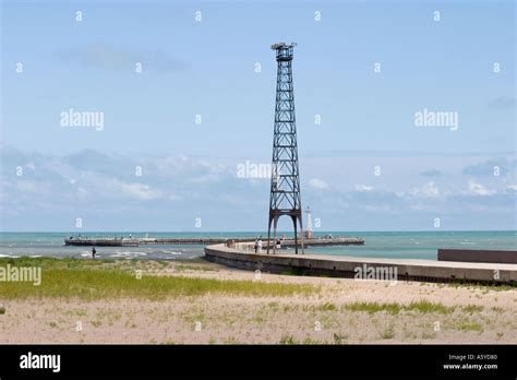 Montrose Pier Hi Res Stock Photography And Images Alamy