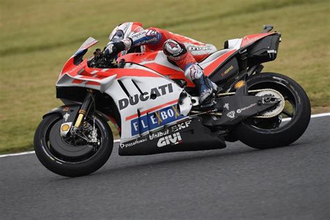 Motogp Fp Dovizioso Unstoppable Half A Second Quicker Than Marquez