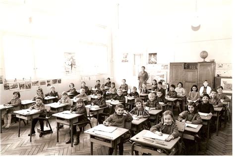Photo De Classe CE1 1968 1969 De 1968 ECOLE DELPHINE GAY Copains D Avant