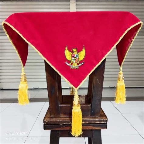 Alas Baki Upacara Bendera Atau Paskibra Pake Bandulan Merah Lazada