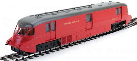 Dapol completes GWR PARCELS RAILCAR