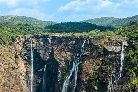 Bild Wasserfall Und Waldlandschaft Nach Ma Myredro De