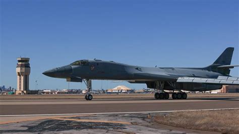 US Air Force reveals photos of restored B-1B bomber | News | Flight Global