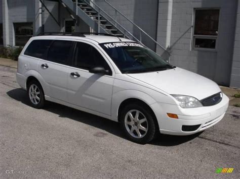 2005 Cloud 9 White Ford Focus Zxw Se Wagon 19372841 Car Color Galleries