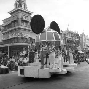 1971 Grand Opening Of Disney World The Disney Trivia Quiz Fanpop