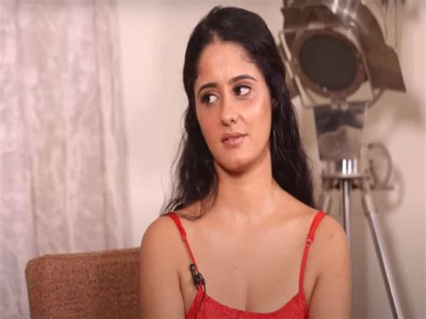 Ghum Hain Kisikey Pyaar Meiin Actress Ayesha Singh Interview Faced