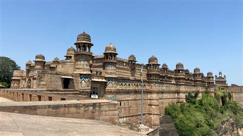 Discover India's Biggest Forts: Historical Marvels Worth Visiting