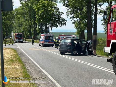 Wypadek Z Udzia Em Dw Ch Samochod W Osobowych Na Skrzy Owaniu Dk Z