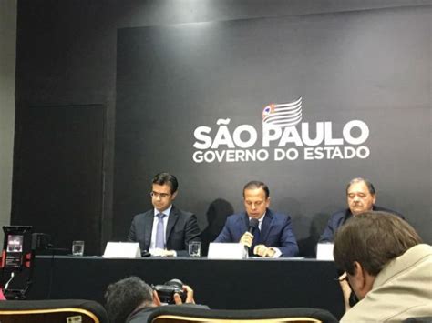 Doria anuncia concessão de 1 200 km de rodovias de SP à iniciativa