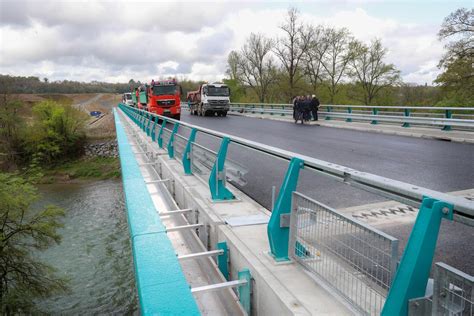 Le Nouveau Pont Sur Le Gave DOloron Sera Mis En Service Ce Lundi La