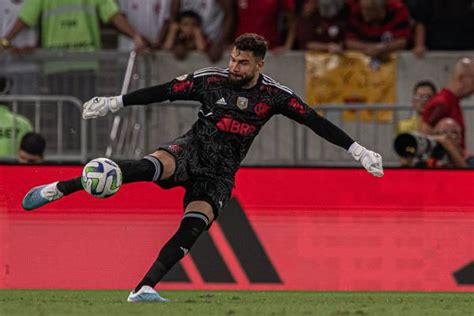 Matheus Cunha Volta Ao Gol Do Flamengo Bom Retrospecto Na Copa Do