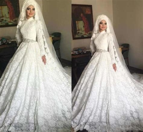 Muslim Long Sleeve Ball Gown Wedding Gowns High Neck Arabic Lace