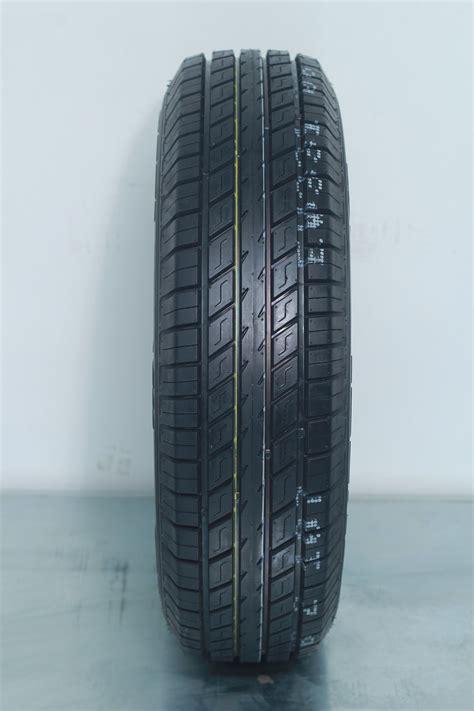 Chinse Factory Joyroad Passenger Car Pcr Tyre High Speed Performance China Passenger Car Tyre