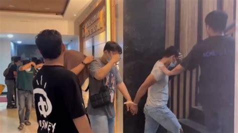 Deretan Pesta Gay Yang Gemparkan Jakarta Nomor 1 Ratusan Pria Ditangkap