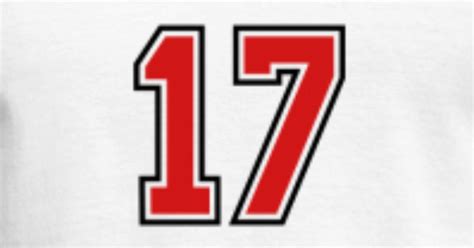 17 sports jersey football number Men's T-Shirt | Spreadshirt