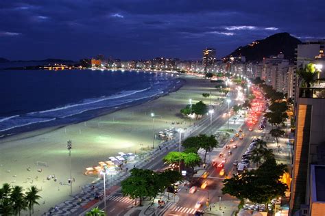 Our life in Brasil and the U.S.A: Rio de Janeiro...Copacabana at Night..