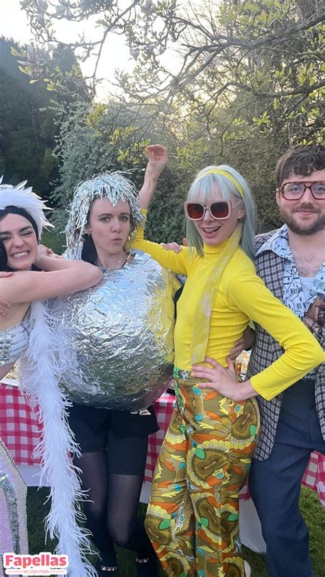 Maisie Williams Aka Maisie Williams Nude Leaks Fapellas