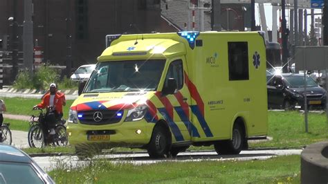 Mobiele Intensive Care Unit 17 308 Met Spoed Vanaf Het Erasmus MC