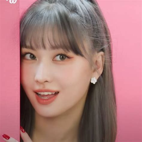 Momo Twice Pfp Pic Between Talk That Talk Layout Twt Profile