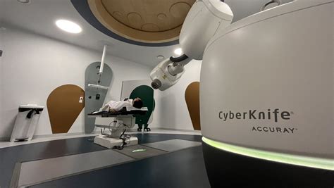 Un Robot De Radiothérapie De Pointe Pour Traiter Le Cancer Le Cyberknife Nouvellesdumonte