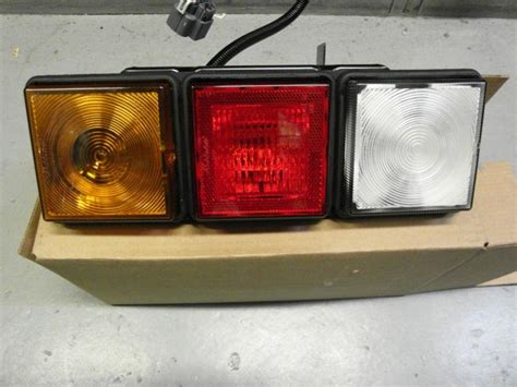 Tail Light Assembly For 2003 Chevy Silverado