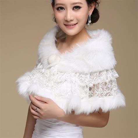 Ivory Lace Bridal Wedding Cape Faux Fur Pearl Shrug Bolero Lace Wrap