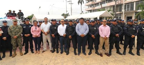 El Heraldo de Tuxpan Nuevo equipamiento para la Policía Municipal