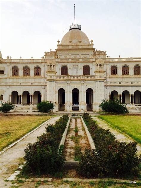 Sadiq Garh Palace Bahawalpur Taj Mahal Building