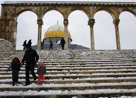 bensozia: Snow in Jerusalem