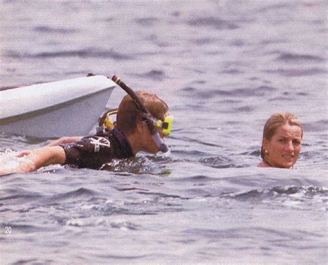 Swimming With William Princess Diana Princess Diana Pictures Diana Son