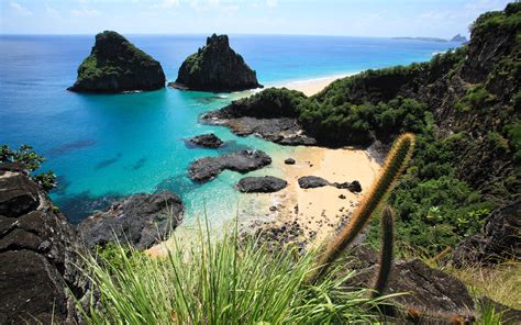 Ba A Dos Porcos Beach Fernando De Noronha Pernambuco World Beach