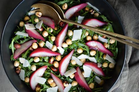 Gluten-Free Poached Pear Salad with Crunchy Hazelnuts