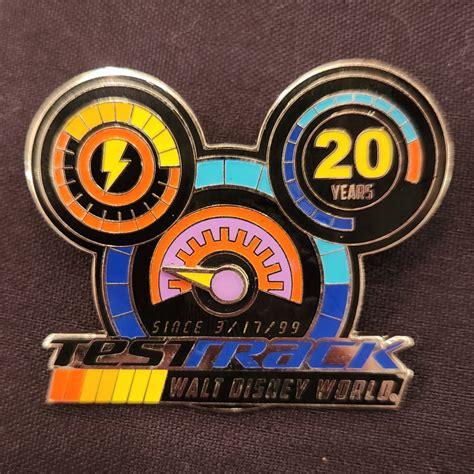 Cast Exclusive Attraction Anniversaries Series Disney Trading Pin