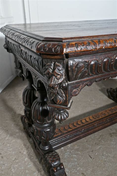 Th Century Green Man Carved Oak Hall Or Centre Table