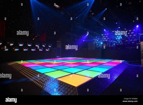 Club and dance floor and empty hi-res stock photography and images - Alamy