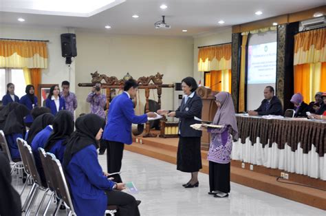 Galeri Fakultas Bahasa Seni Dan Budaya