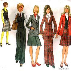 15 1970s Women S Suits Ideas 1970s Women 70s Fashion Vintage Fashion