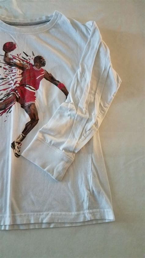 Air Jordan Michael Jordan Long Sleeve T Shirt White Youth Medium M 12