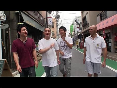 Hot Chick Giapponese Si Siede Su Un Enorme Cazzo E Poi Lo Cavalca Come Una Stella Xvideos