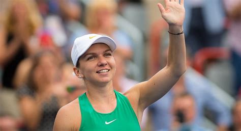 Halep a fost desemnată cea mai bună sportivă a anului din tenisul