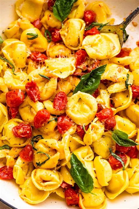 Cheese Tortellini with Roasted Tomatoes | Easy Weeknight Recipes