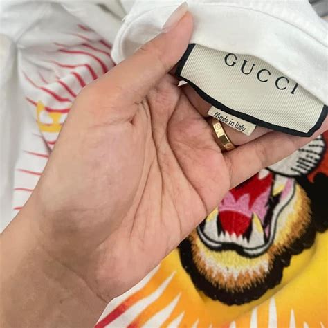 Gucci Shirt Women S Fashion Tops Shirts On Carousell