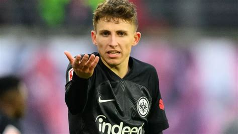 rb leipzig reportedly chasing eintracht frankfurts jesper lindstrom